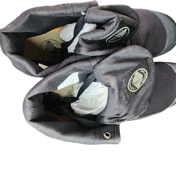 Palladium Men's Black Canvas Boots - Picture 8 of 10